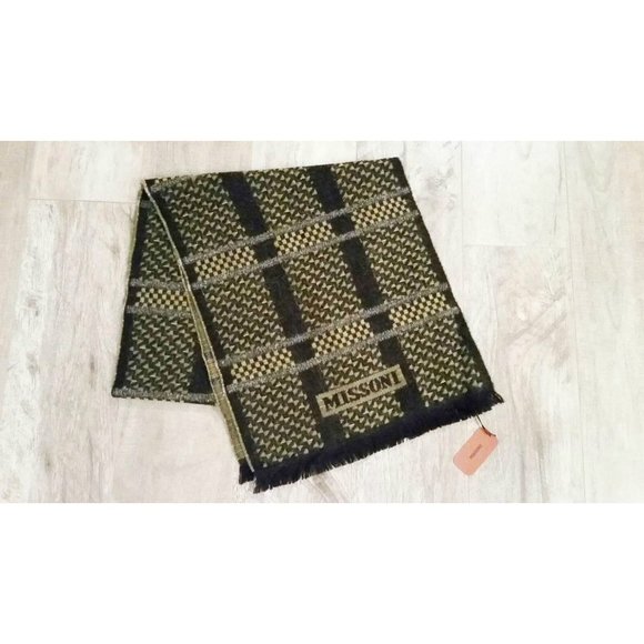 MISSONI Italy CHEVRON Pattern Centered FRINGE Trim WOOL Scarf BLACK / ARMY GREEN - Picture 2 of 2